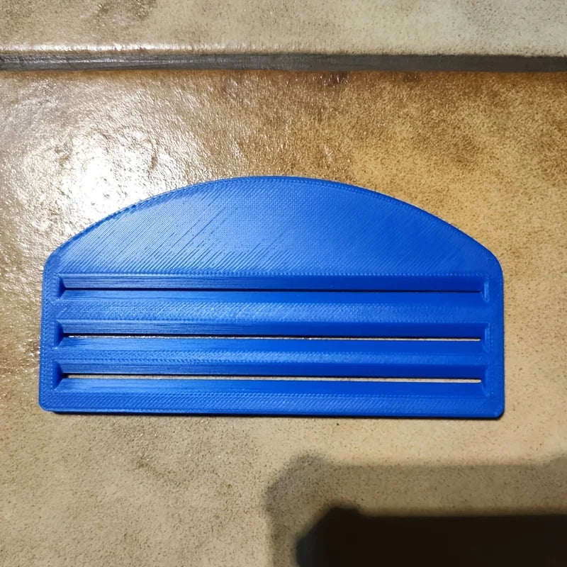Cat Treat Squeeze Scraper